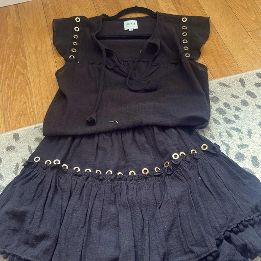 Skirt and top matching Misa set